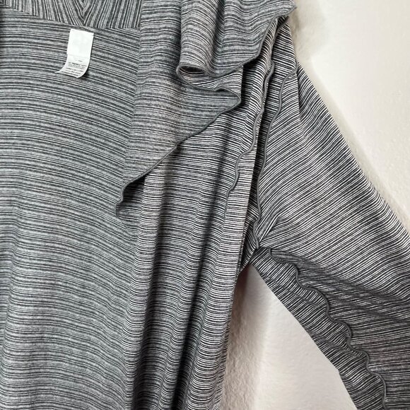 Angelrox women’s Striped Gray Cardigan OS Draped Open Front lagenlook - Picture 7 of 10